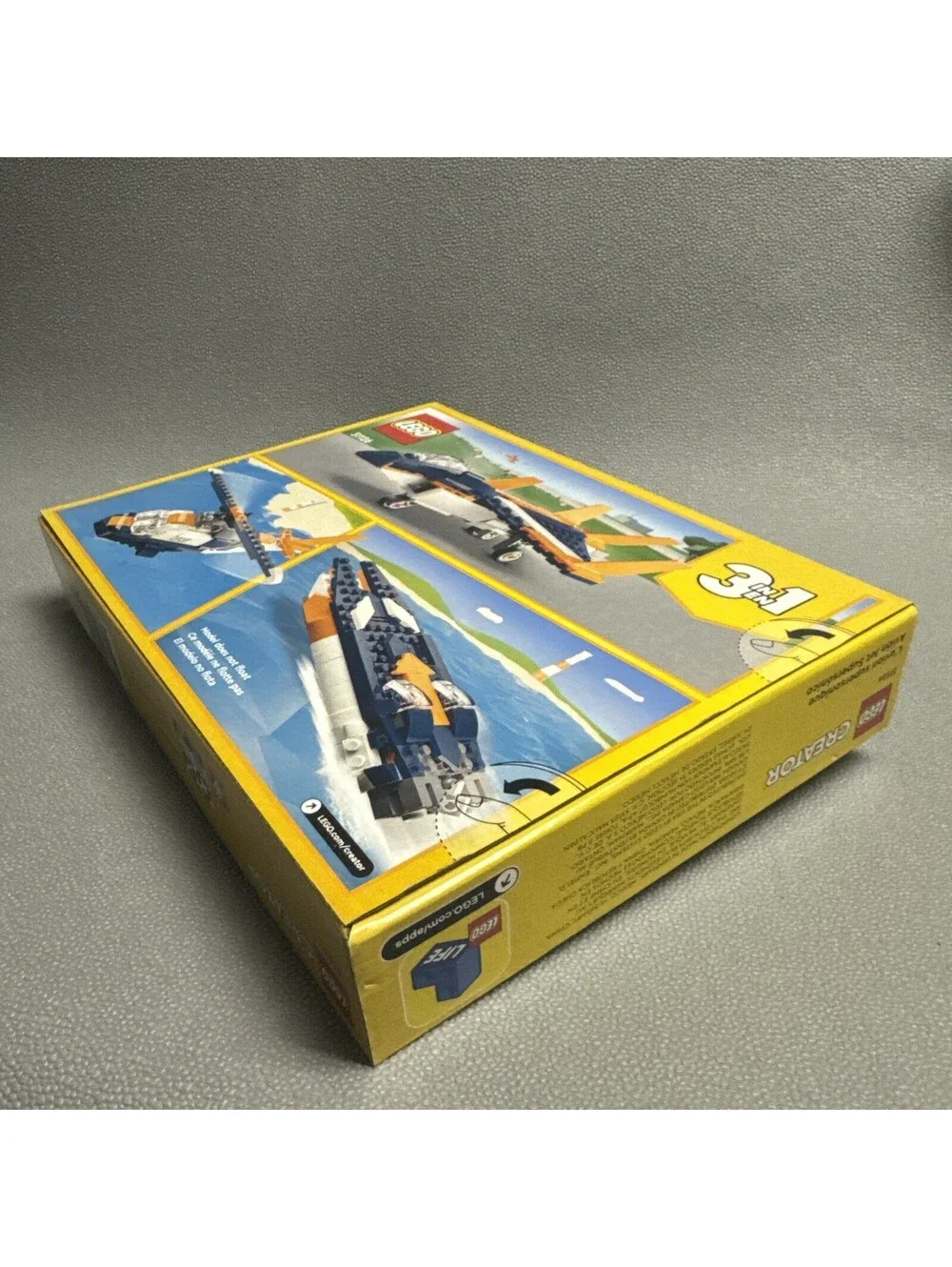Lego 31126 Creator: Supersonic-Jet 3 in 1 New Retired Helicopter Boat 215pc